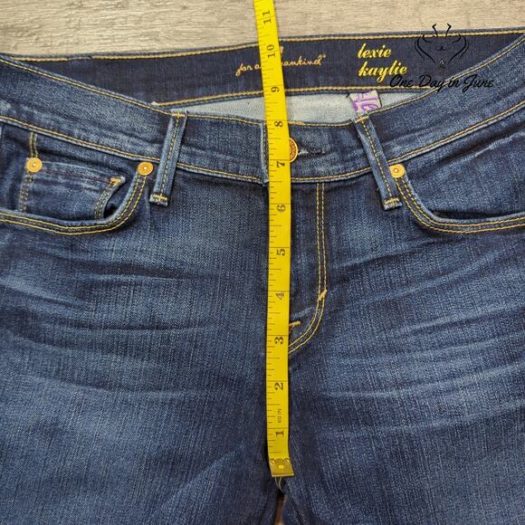 7 For All Mankind The Lexie Petite Jeans Size 26 (2P) - Picture 4 of 6